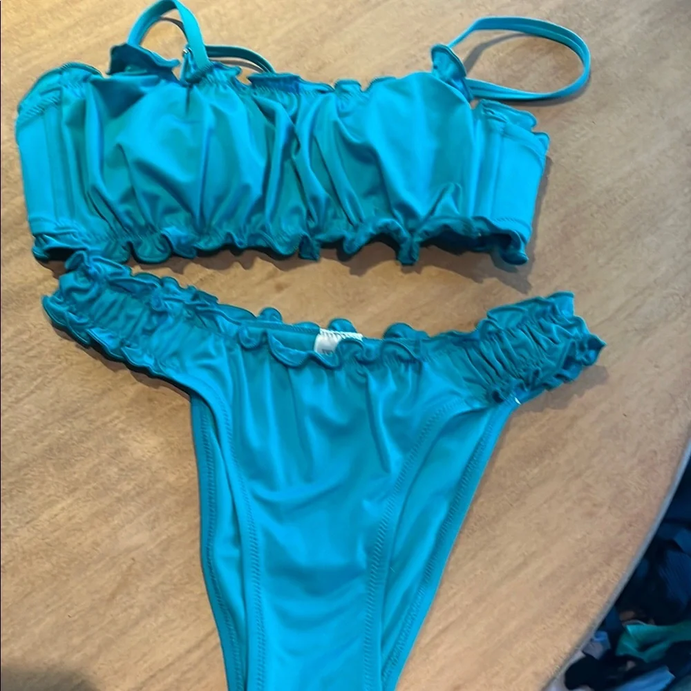 Teal Ruffled Bikini Set - Picture 7 of 10